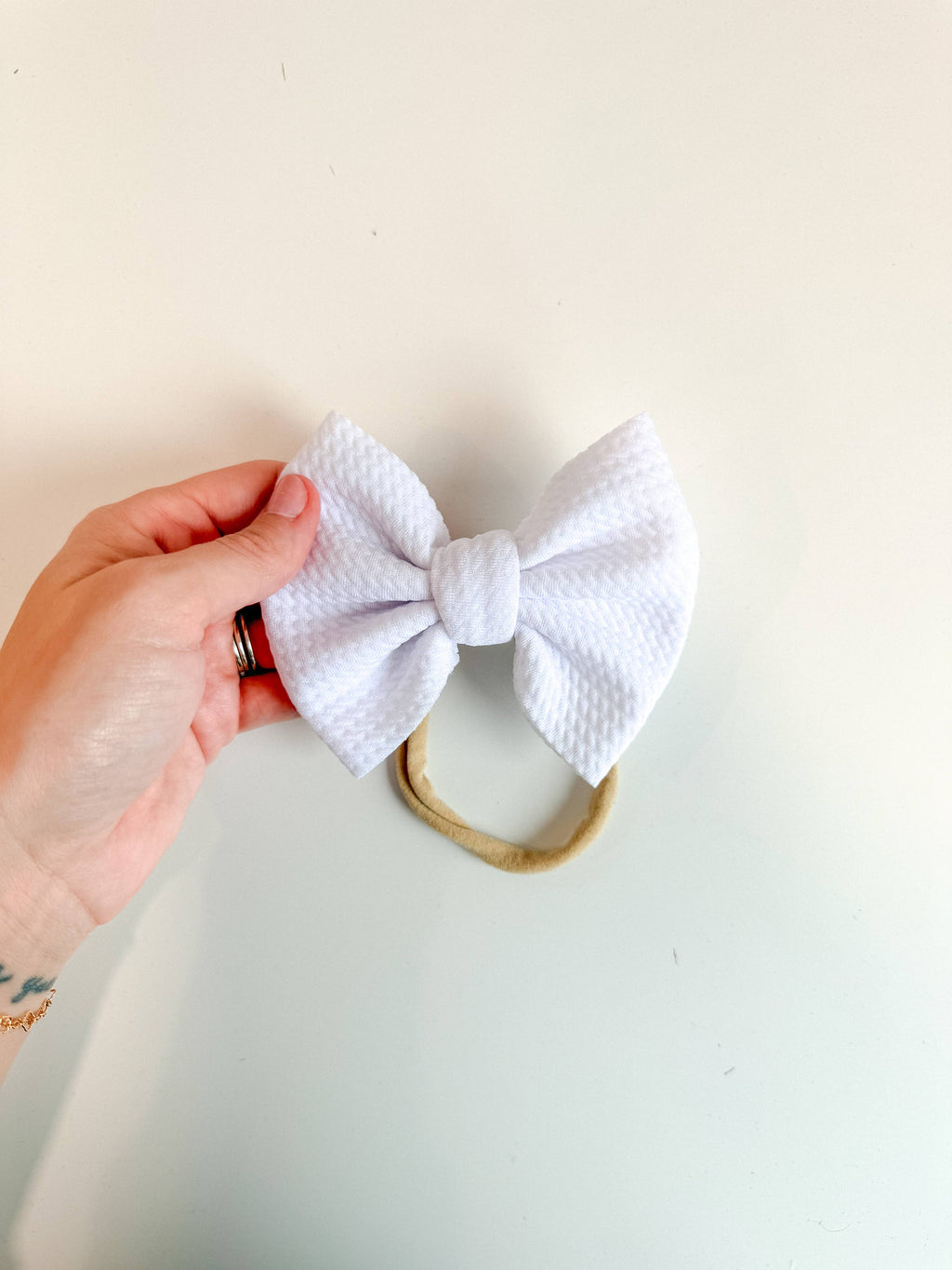 White Bullet Bow + NYLON 